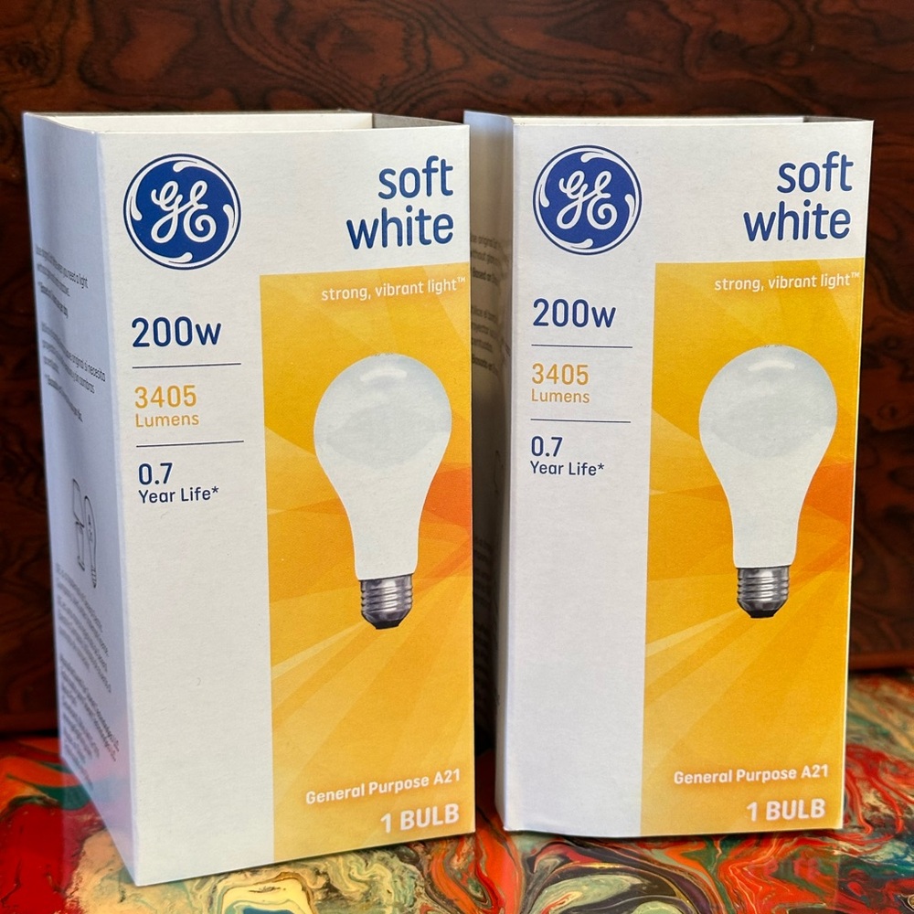 GE - Soft White - A21 bulb size - 200W - Light Bulb - old style bulbs - 2 Pack